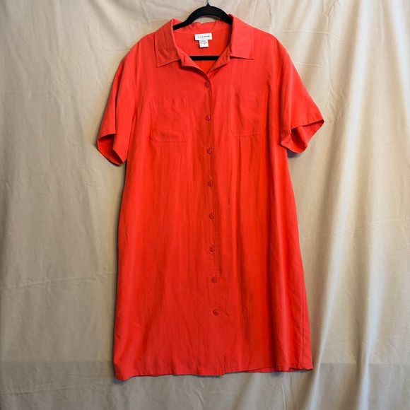 Avenue Dresses & Skirts - Avenue Women’s 18 Silk Collared ShirtDress Bright Coral/Orange